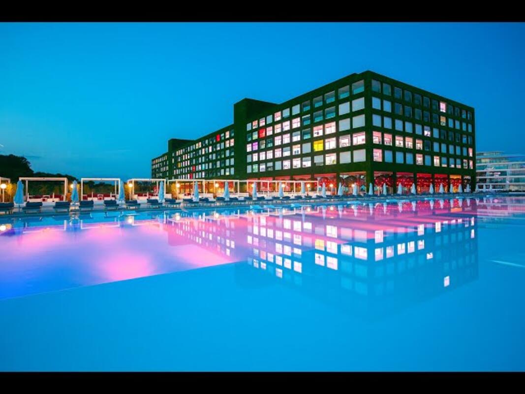 Adam & Eve Hotel Transfer