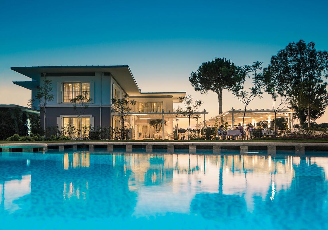 Лазурные виллы от Корнелии Даймонд Передача