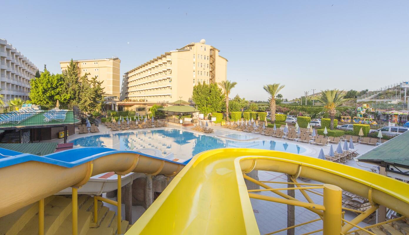 Пляжный клуб Доганай Отель Передача