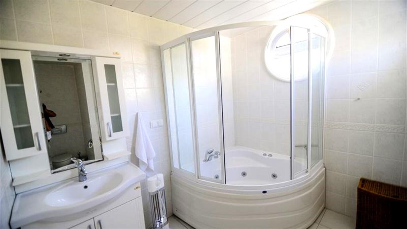 Bella Villa 2 Überweisen