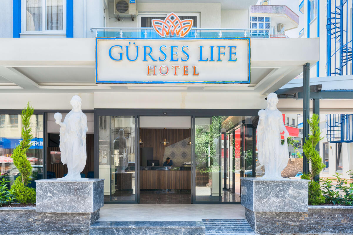 Gürses Life Hotel Überweisen