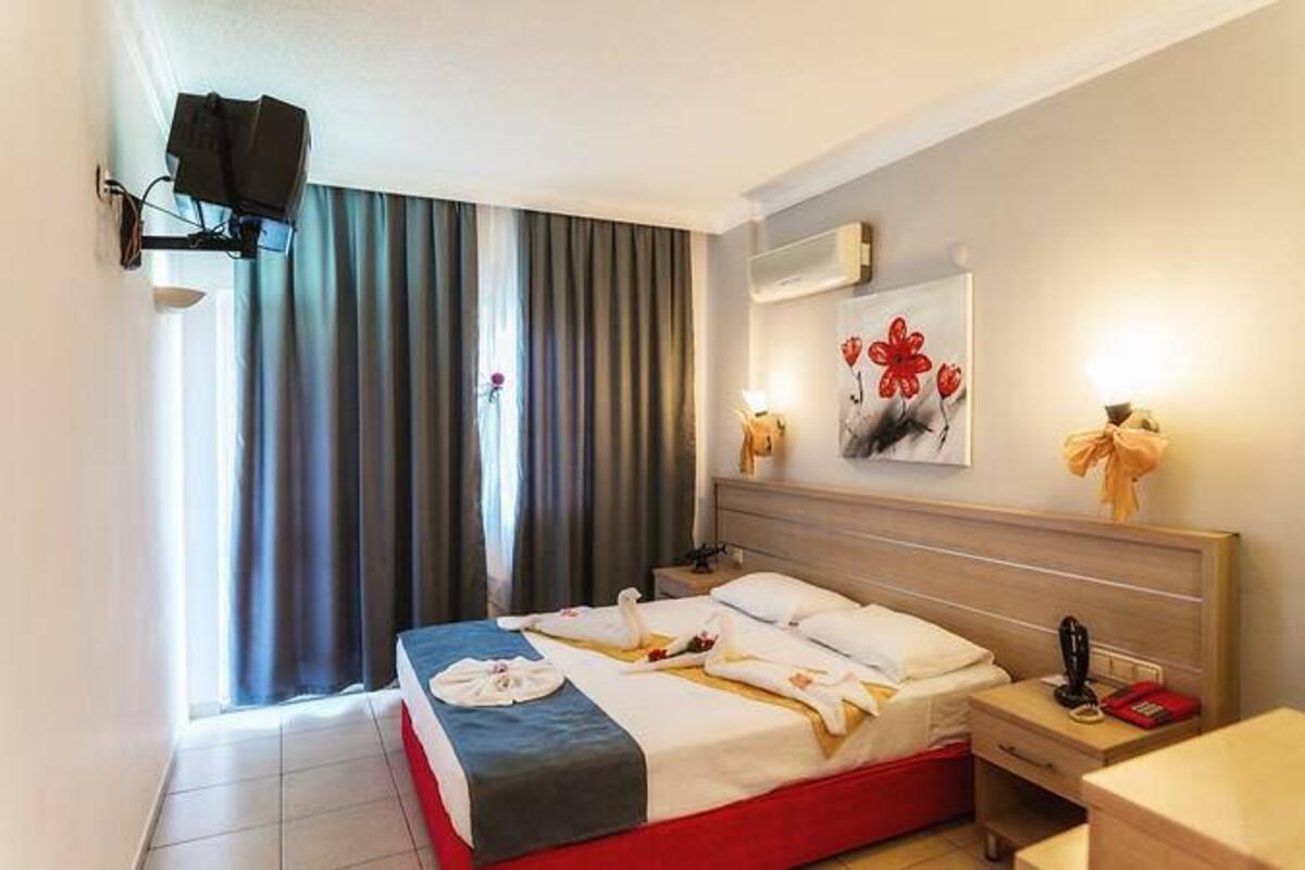 Nergos Garden Hotel Side Überweisen