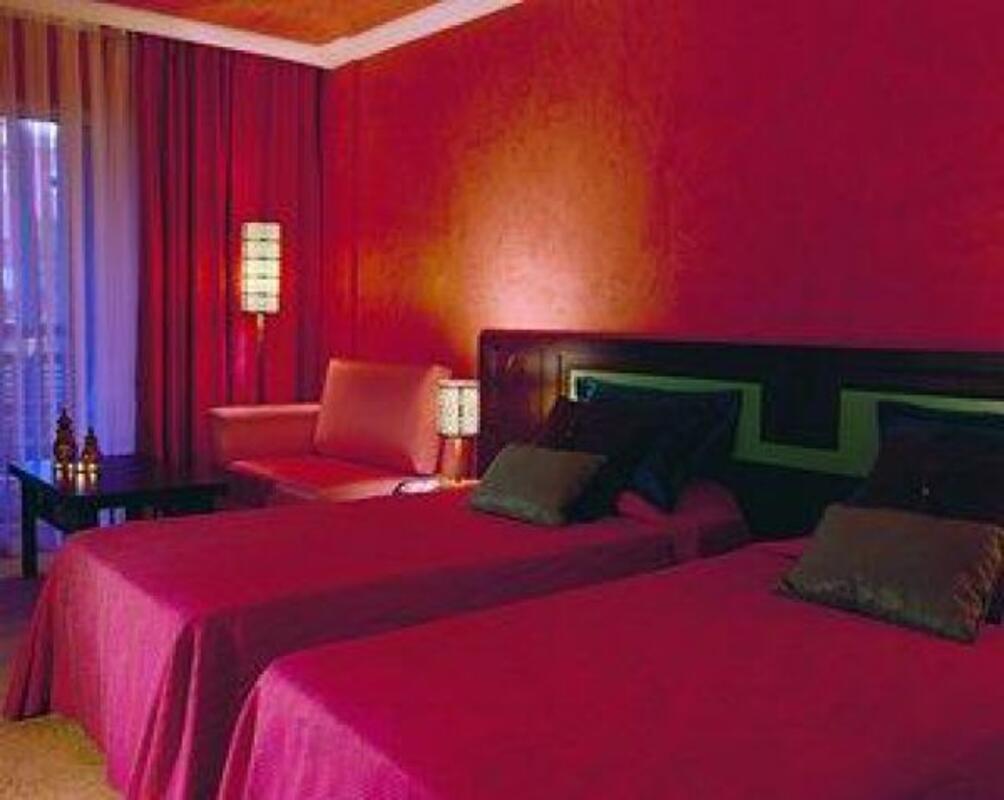 Силлюм Марек Виллы и гольф-курорт Белек Передача