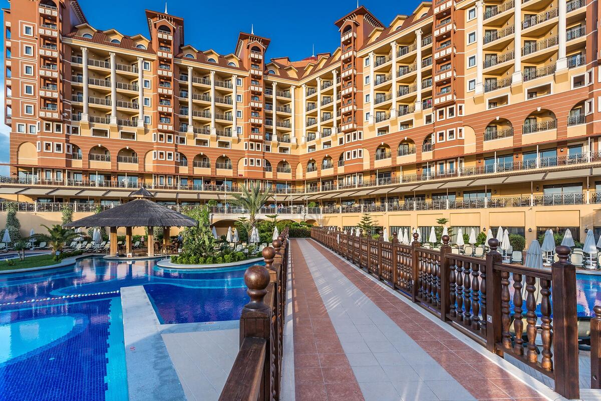 Villa Side Residence Transfer