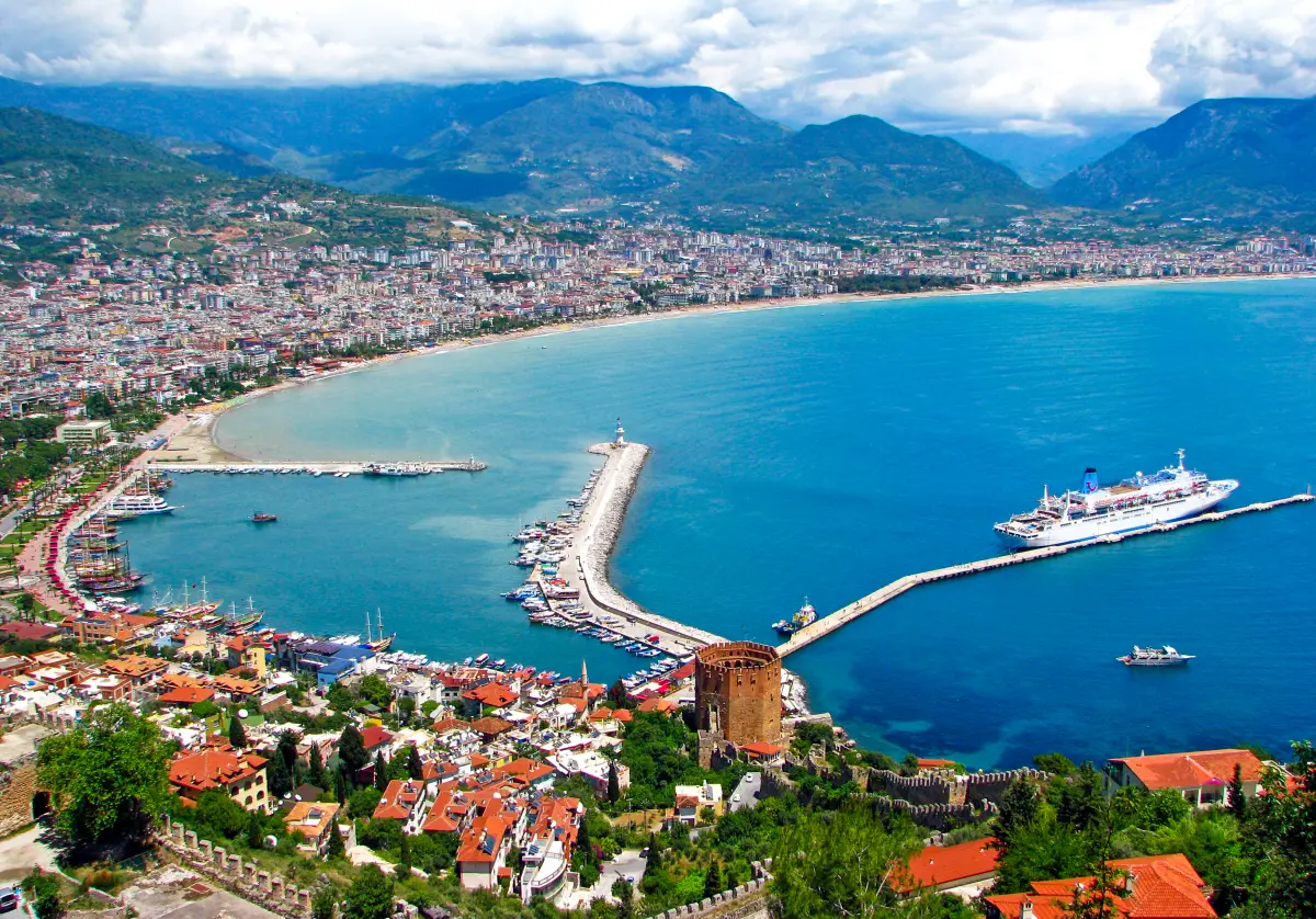 Alanya Taxi Transfer - Modern ve Geniş Araç Filosu