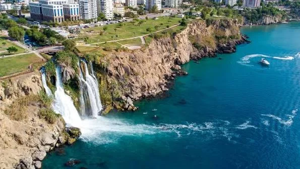 Lara Private Transfer - 7/24 Kapıdan Kapıya Transfer