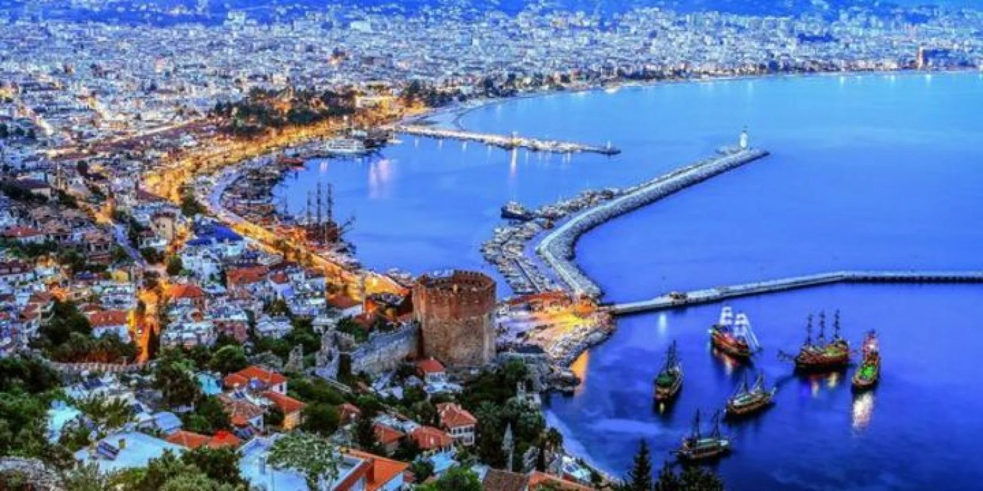 Muratpasa Airport Transfer - Havalimanı İsimle Karşılama Noktası