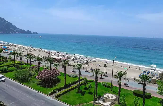 Oba Vip Transfer - Встреча в аэропорту с табличкой