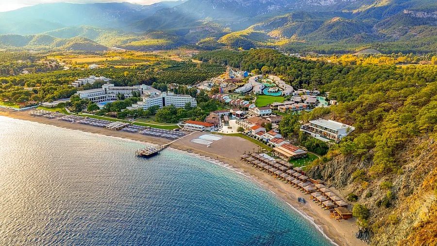 Tekirova Airport Transfer - Lüks İç Tasarım ve Konfor
